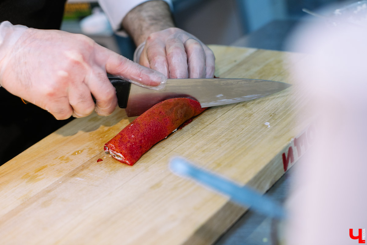 Рецепт красных блинов к Масленице от шеф-повара ресторана