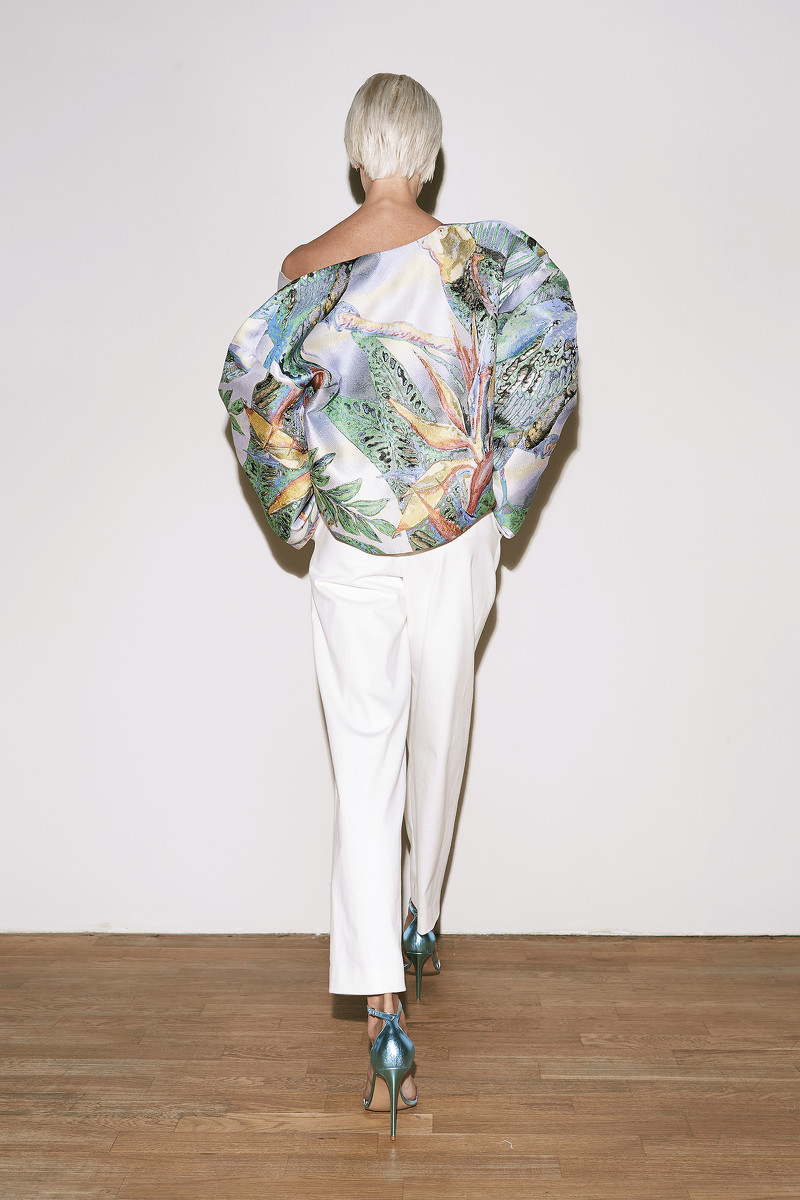 Весенне-летний лукбук 2019 года от дизайнера Александра Терехова