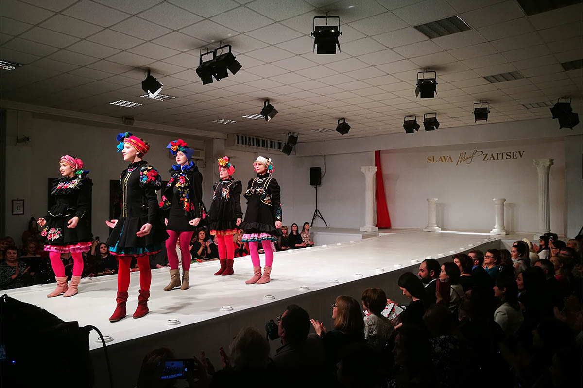 Коллекция одежды «Подмосковные вечера» театра-студии моды «Глория»