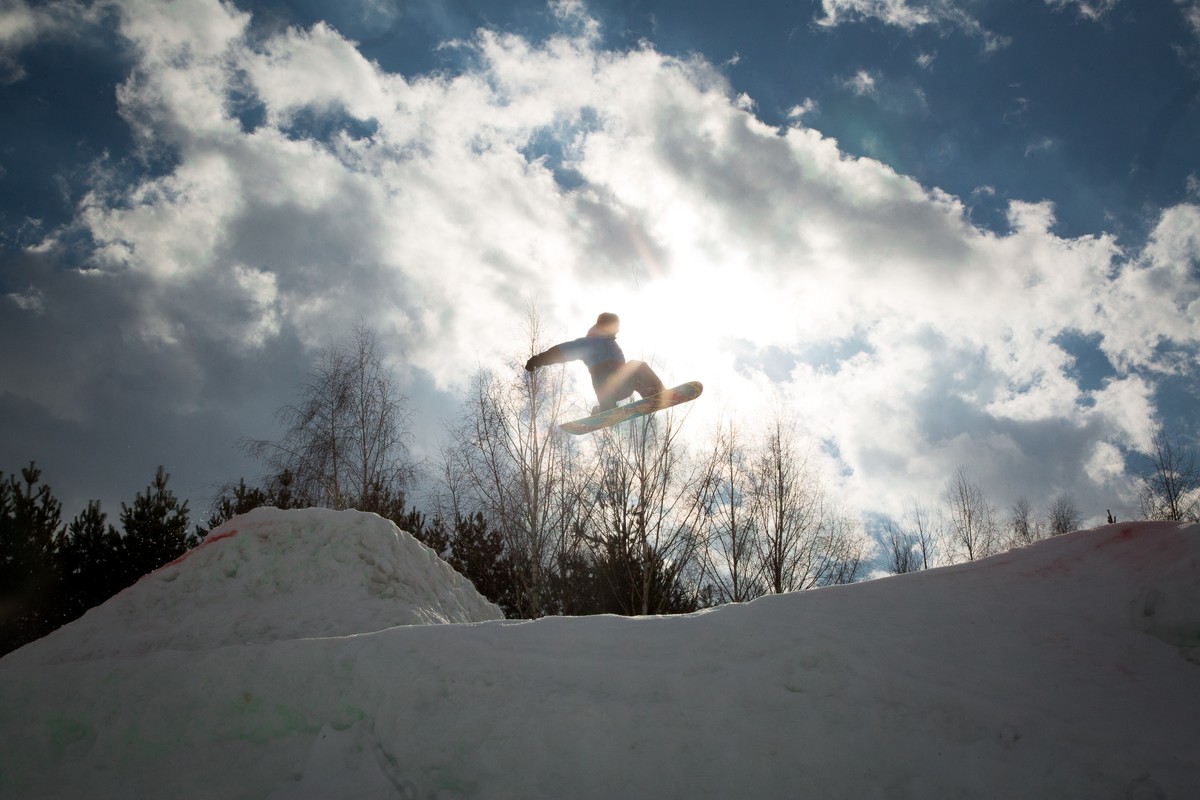 В Суздальском районе в комплексе “Заячья гора” 9 марта прошел фестиваль сноубордов