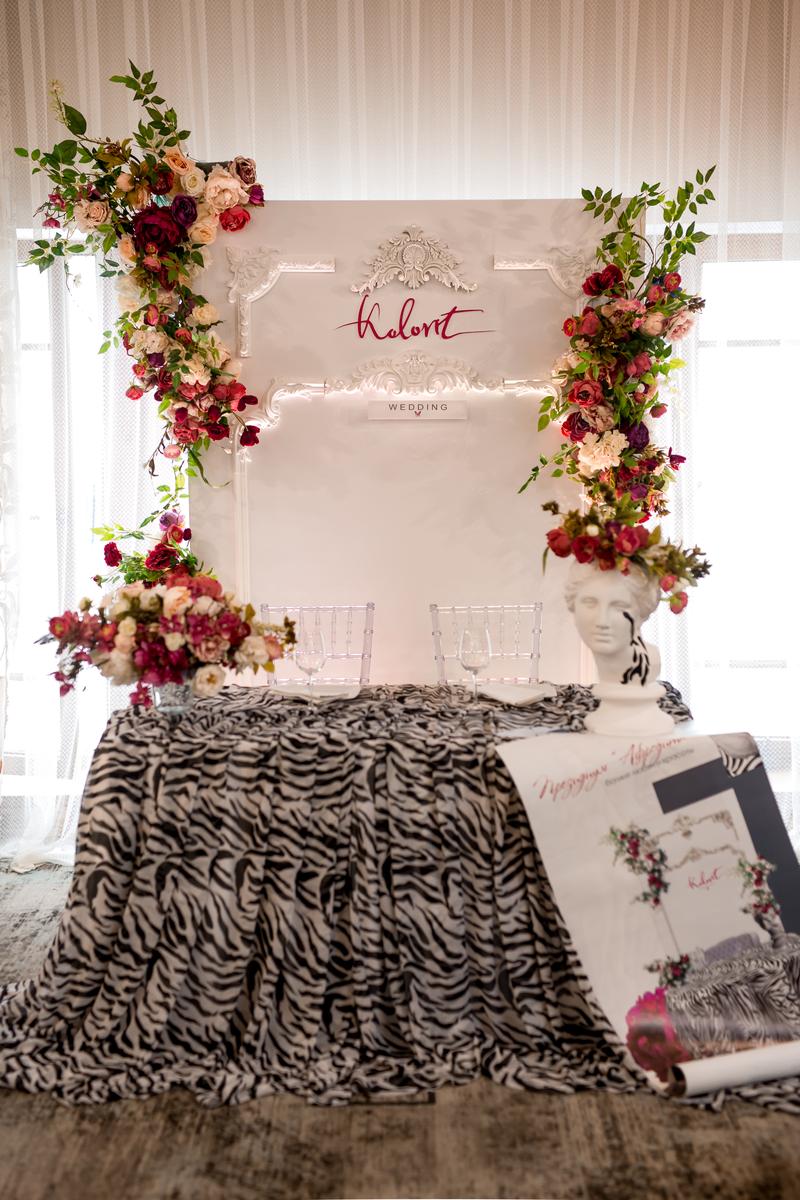 Во Владимире прошло ежегодное мероприятие «Завтрак с невестой», где специалисты бьюти-индустрии презентовали 10 актуальных образов свадебной моды сезона 2019