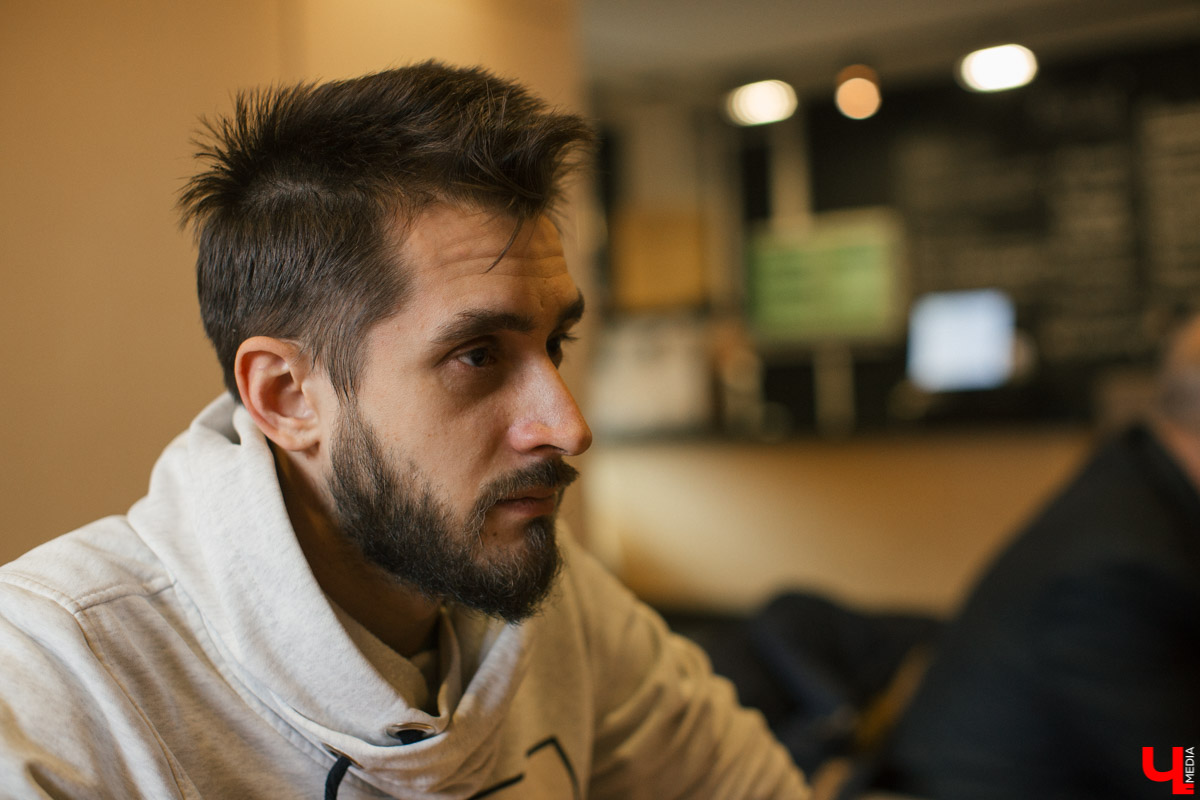 Интервью с фрилансером Дмитрием Чернышевым, который зарабатывает на жизнь в сфере SMM