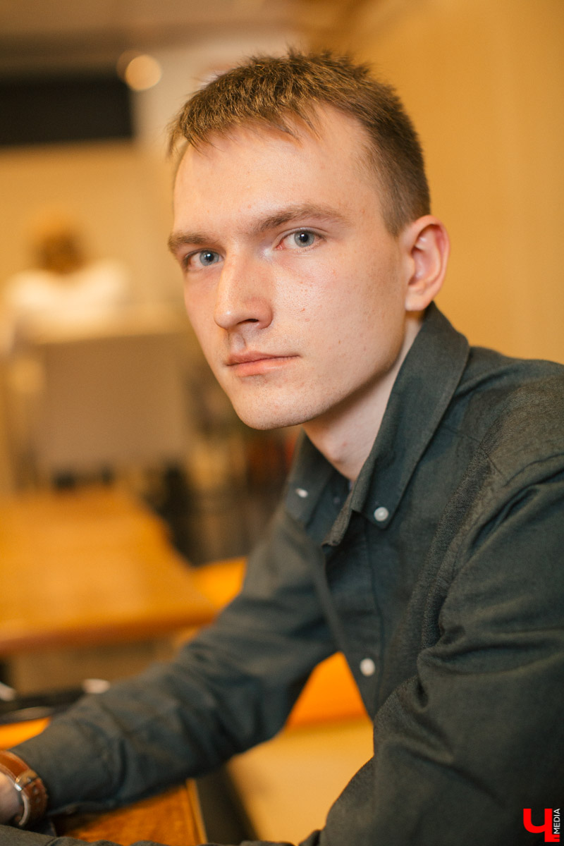 Интервью с фрилансером Дмитрием Чернышевым, который зарабатывает на жизнь в сфере SMM