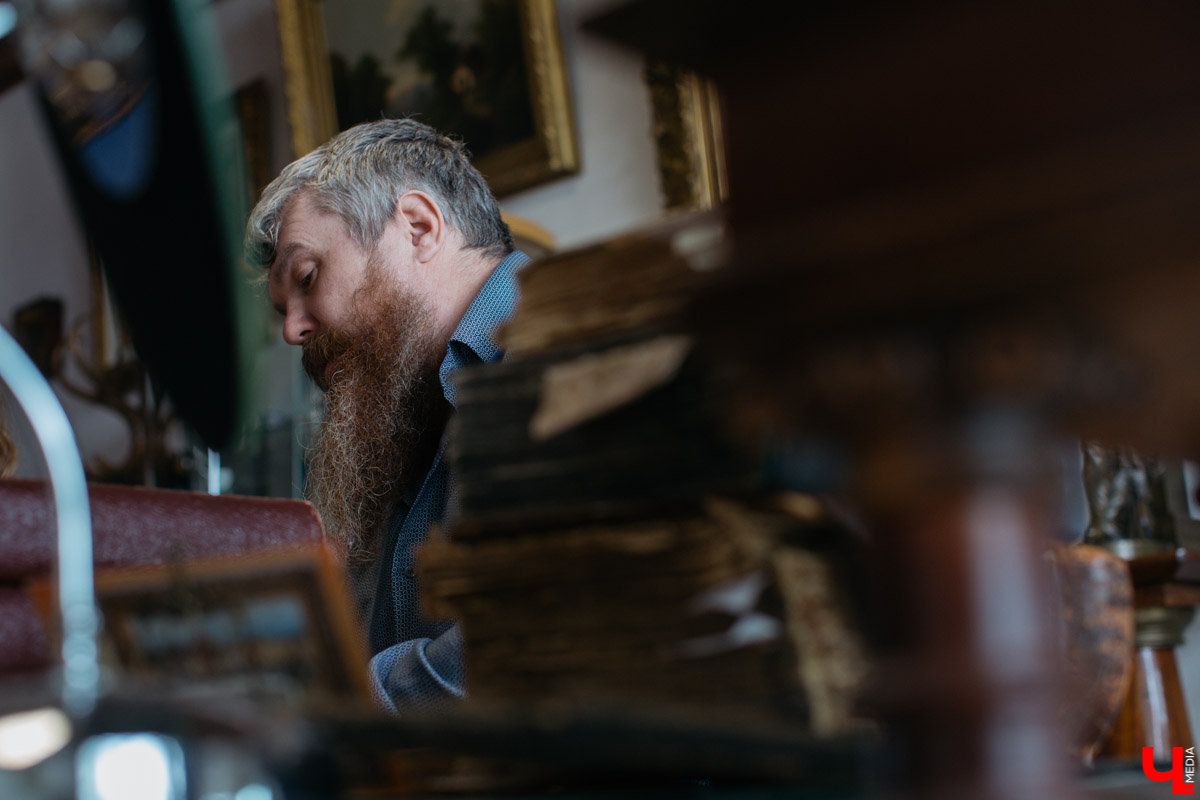 Денис Лапин, экскурсовод