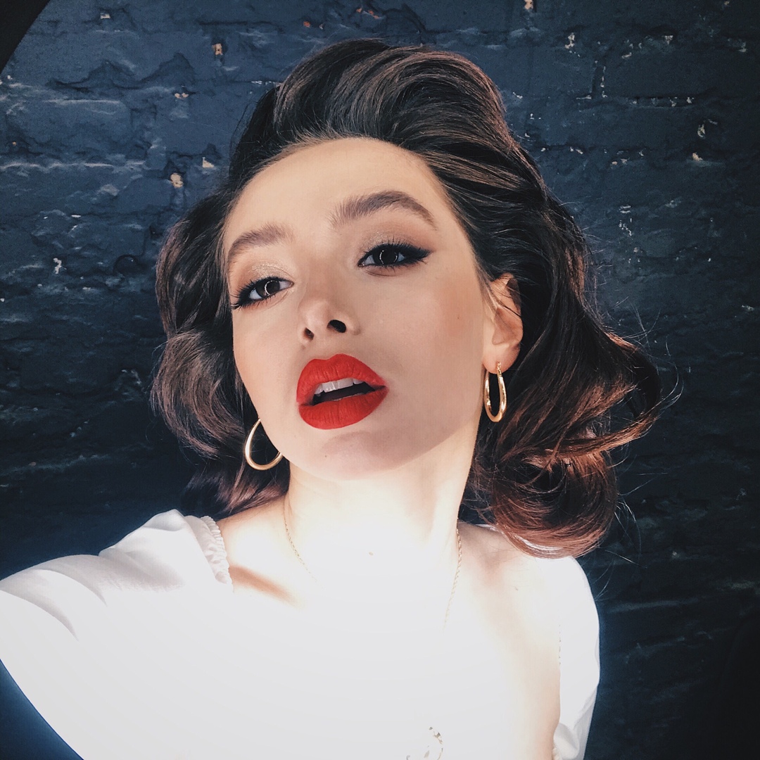 Алана Чочиева в числе 58 участников будет представлять Владимир во втором сезоне проекта «Песни»то