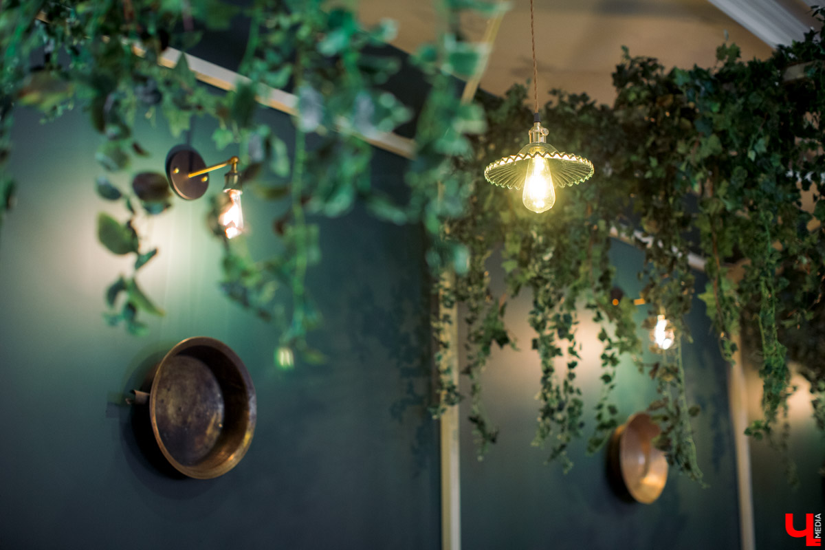 С давних времен путников, желающих познать вкус традиционной грузинской кухни, отправляли в Сололаки. Этот исторический район в центре Тбилиси по-прежнему хранит в себе атмосферу старого города. А знаете ли вы, что свой маленький «Сололаки» теперь есть и в центре древнего Владимира?