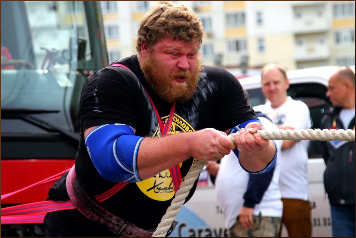 Александр Лысенко - чемпион мира по силовому экстриму