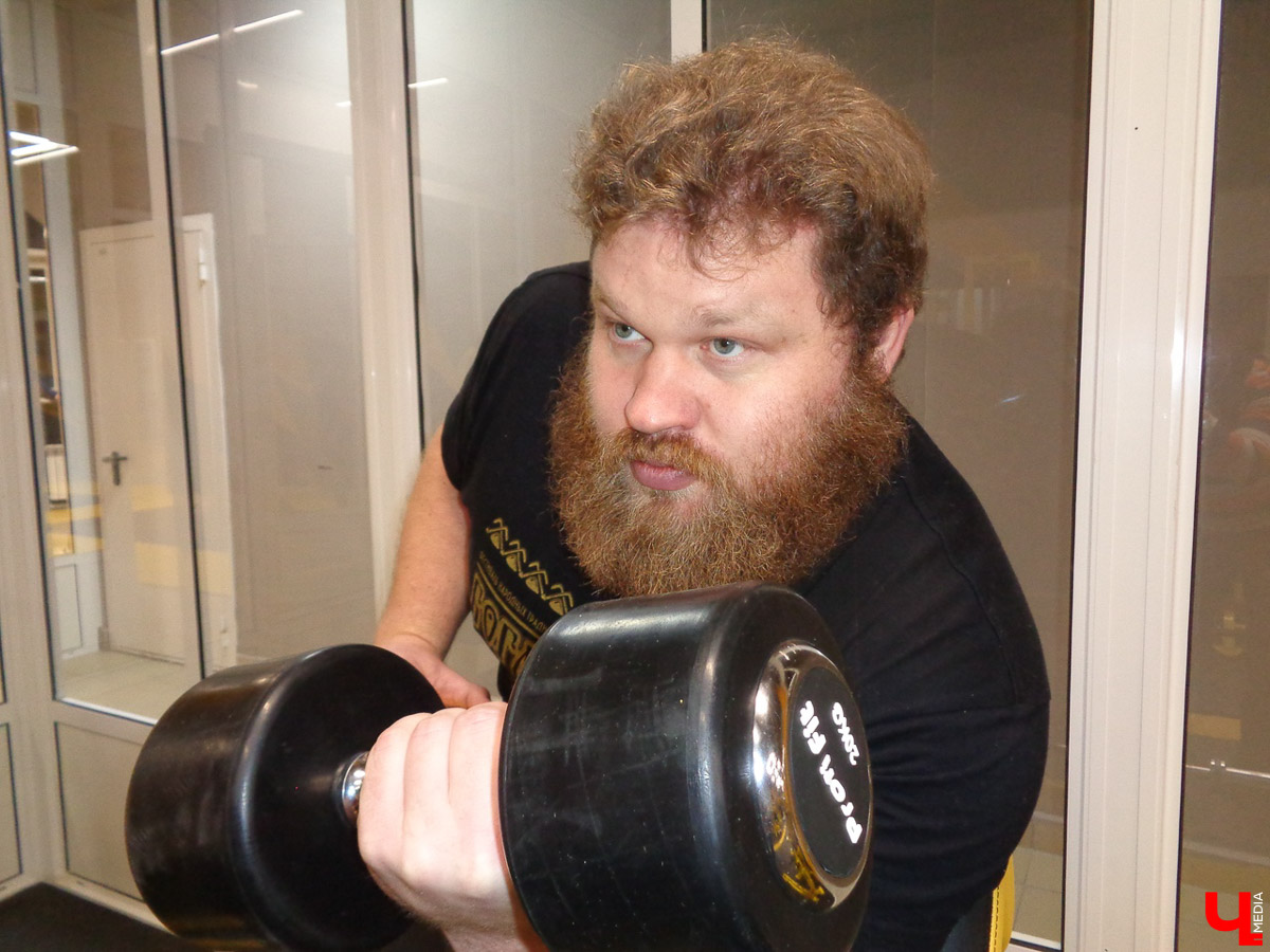 Александр Лысенко - чемпион мира по силовому экстриму