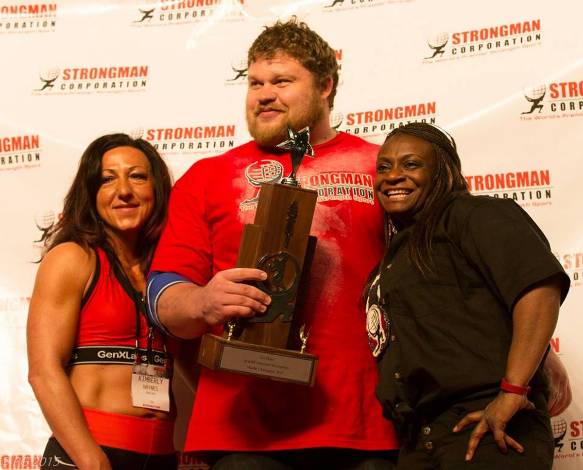 Александр Лысенко - чемпион мира по силовому экстриму