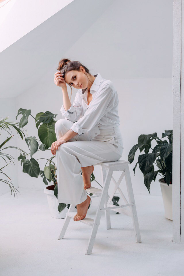 Профессиональная модель Полина Соколова рассказала о своем опыте экстремального похудения. Девушка честно призналась, насколько это страшно, и дала совет: как выбраться из кризиса.