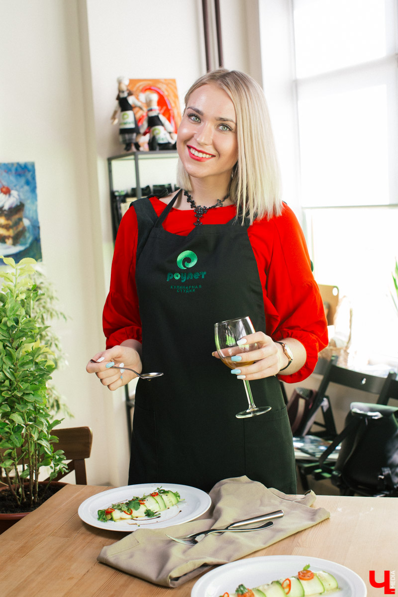 Участники гастро-шоу “Ключ-Медиа” узнали секрет извлечения энергии из диетических продуктов и сконструировали белковую бомбу