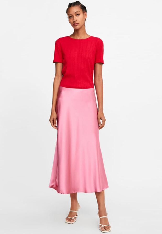 Стилист Алина Новосельцева дает советы, как собрать летнюю капсулу одежды и правильно сочетать вещи