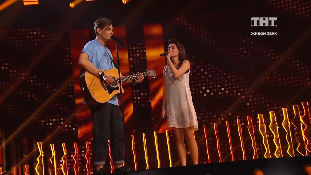 К огромному сожалению поклонников певицы, Алана Чочиева не смогла пройти очередной отборочный тур проекта. 27 апреля, исполнив дуэтом с Дмитрием Пермяковым песню «Детство», Чочиева покинула шоу