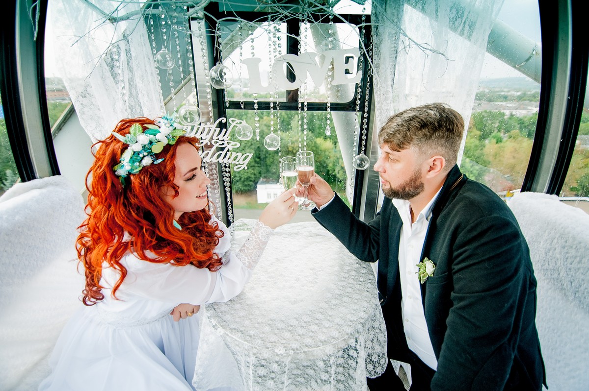 Певица Дария Семина-Курпаяниди сделала ставку на поражение сборной Испании и выиграла предложение руки и сердца