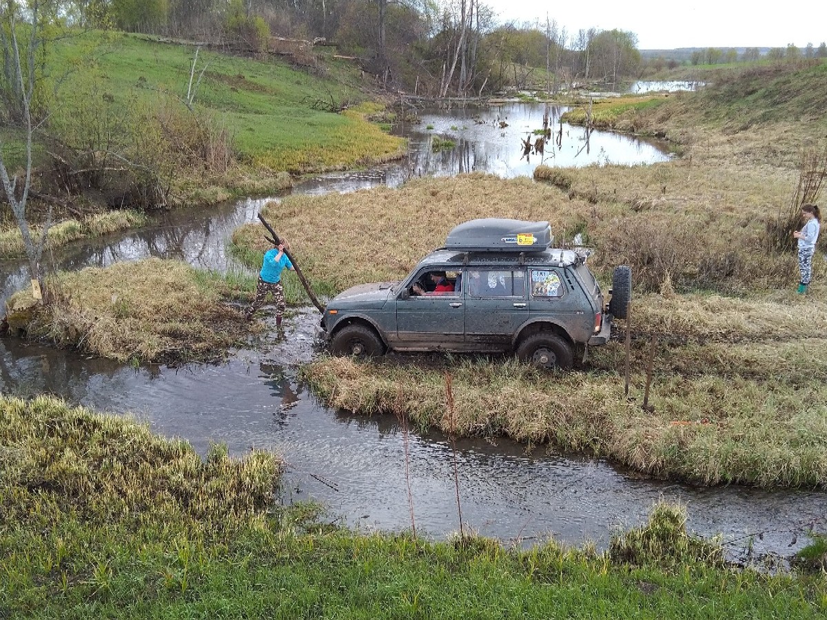 Под Юрьев-Польским с 3 по 5 мая прошел первый этап чемпионата Владимирской области по трофи-рейду “Весенний замес”.