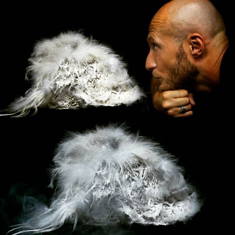 Владимирец Андрей Перескоков создаст совместную коллекцию одежды премиум-класса совместно с известным дизайнером Янжем Недвецким, который работает с Леди Гагой, Джонни Деппом, Моникой Белуччи, Тимати и Филиппом Киркоровым