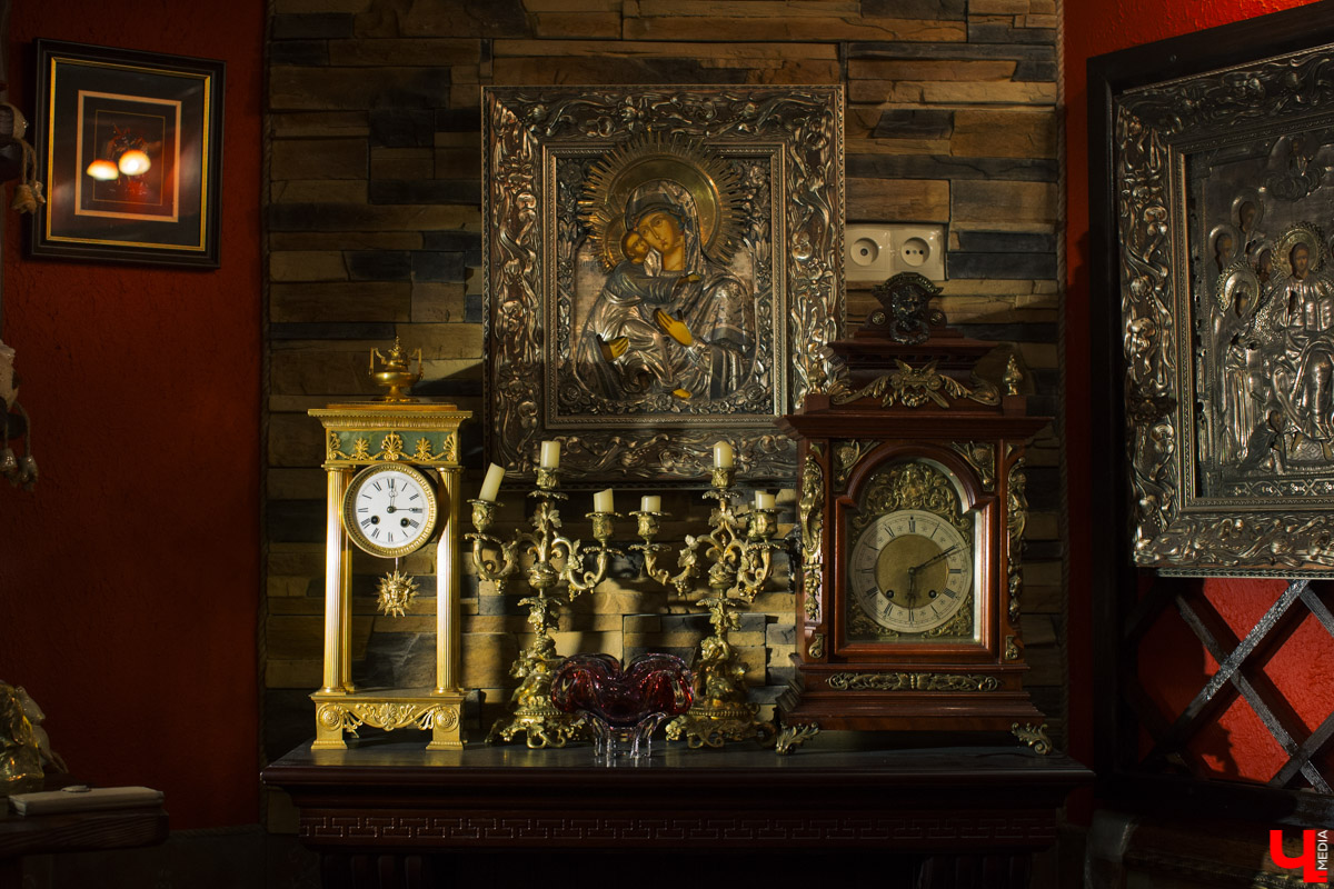 Владимирец Андрей Перескоков создаст совместную коллекцию одежды премиум-класса совместно с известным дизайнером Янжем Недвецким, который работает с Леди Гагой, Джонни Деппом, Моникой Белуччи, Тимати и Филиппом Киркоровым