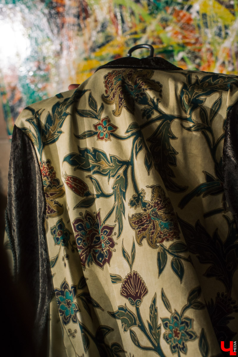 Владимирец Андрей Перескоков создаст совместную коллекцию одежды премиум-класса совместно с известным дизайнером Янжем Недвецким, который работает с Леди Гагой, Джонни Деппом, Моникой Белуччи, Тимати и Филиппом Киркоровым