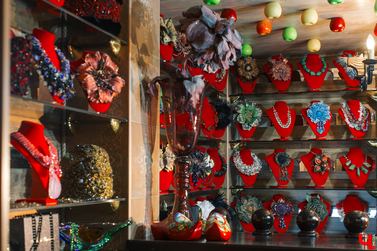 Владимирец Андрей Перескоков создаст совместную коллекцию одежды премиум-класса совместно с известным дизайнером Янжем Недвецким, который работает с Леди Гагой, Джонни Деппом, Моникой Белуччи, Тимати и Филиппом Киркоровым