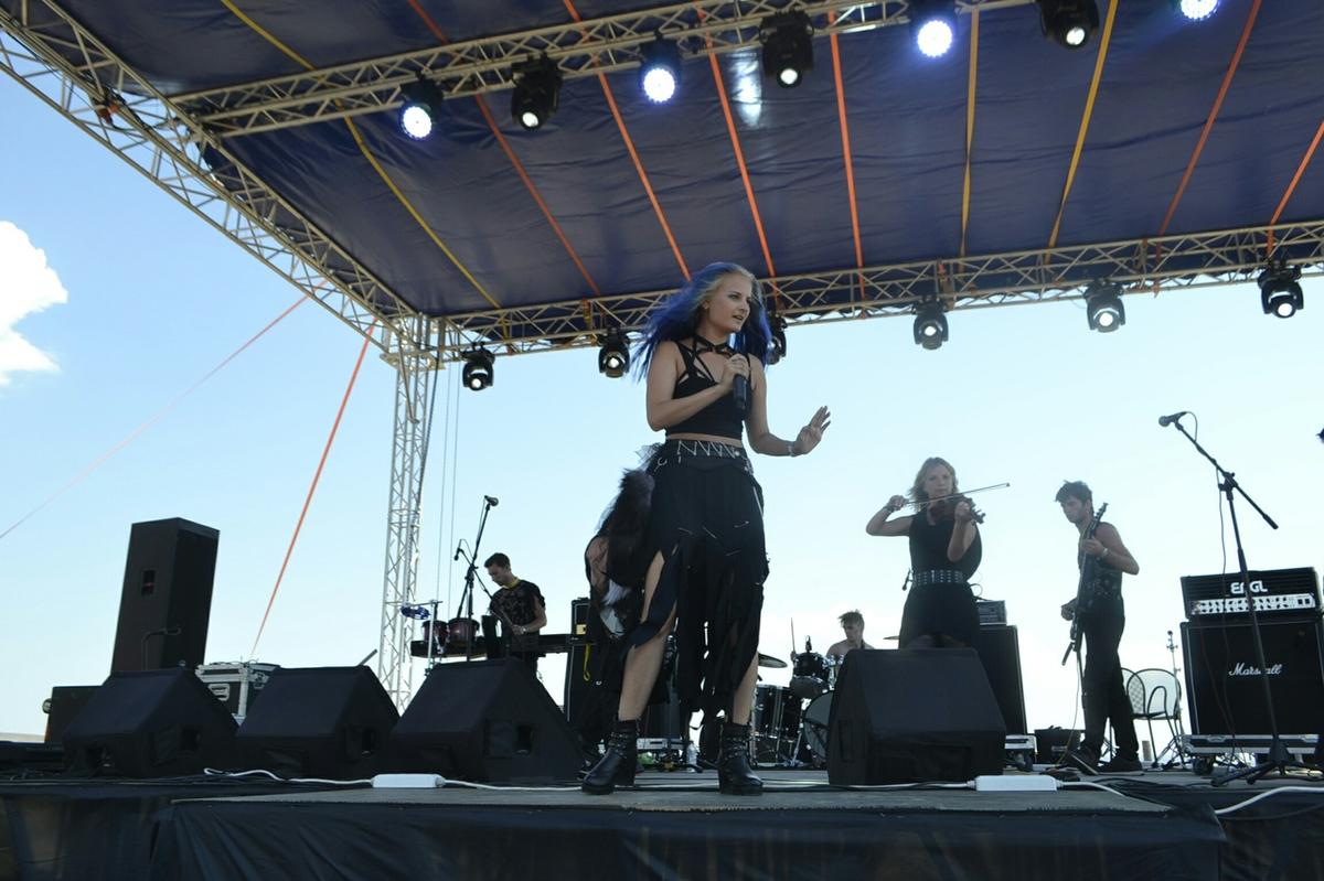 Юлия Покачалова