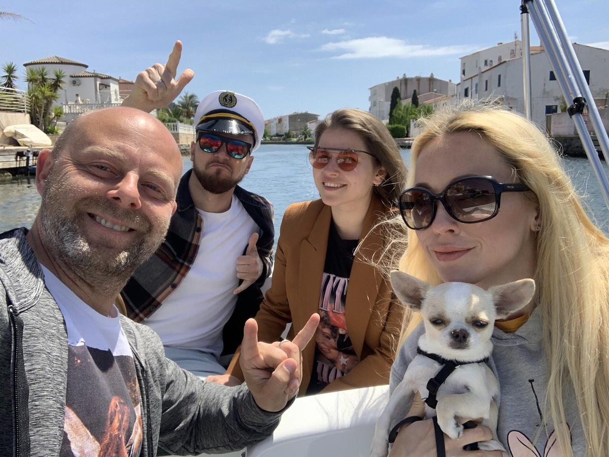 Игорь Воробей, Игорь Чехов и Юлия Топольницкая в Испании