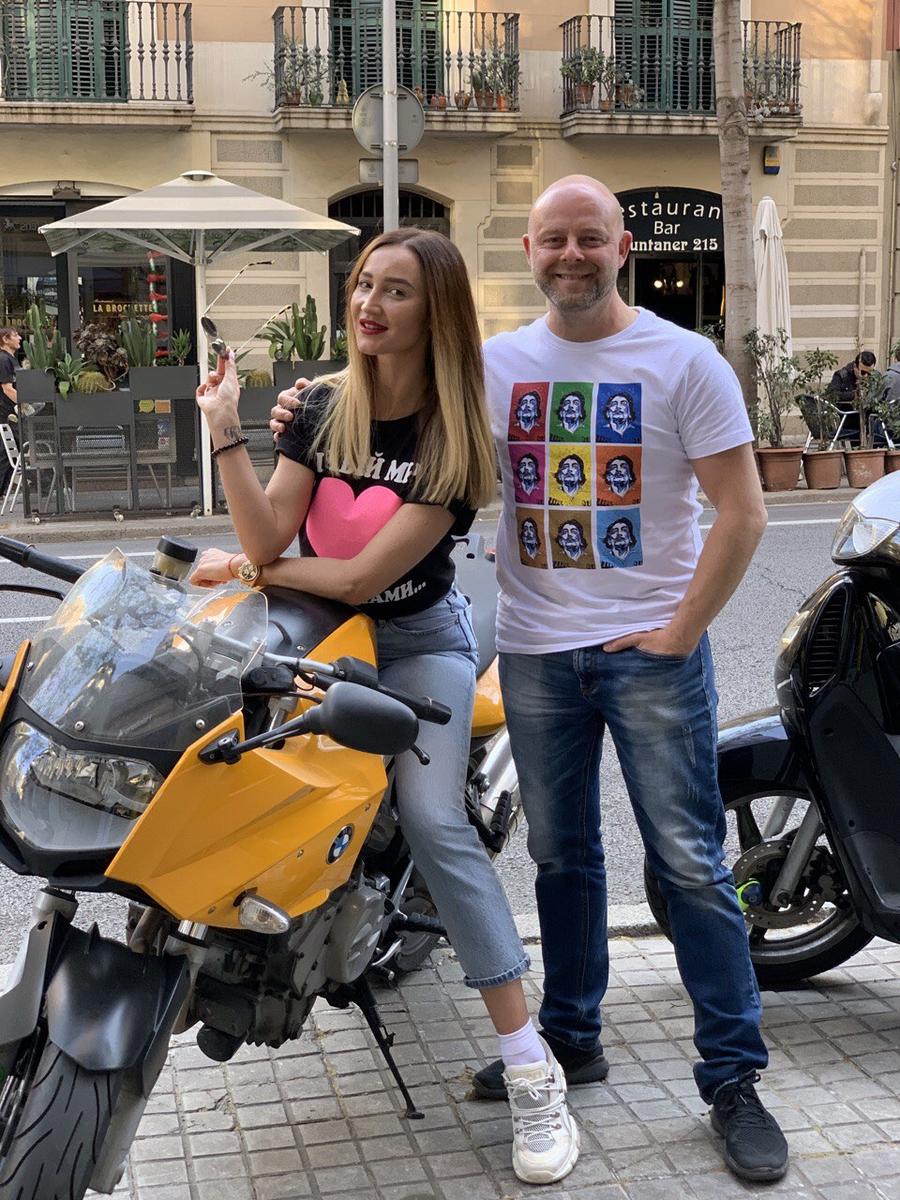 Игорь Воробей и Ольга Бузова в Испании