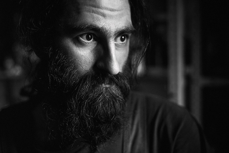 Как ухаживать за усами, рассказывают владимирские усачи