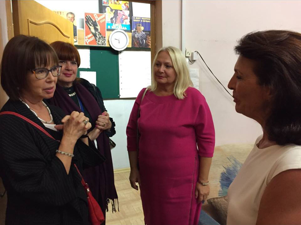 Интервью с женой директора Владимирского театра драмы. Ольга Гунина - психолог, писатель и драматург