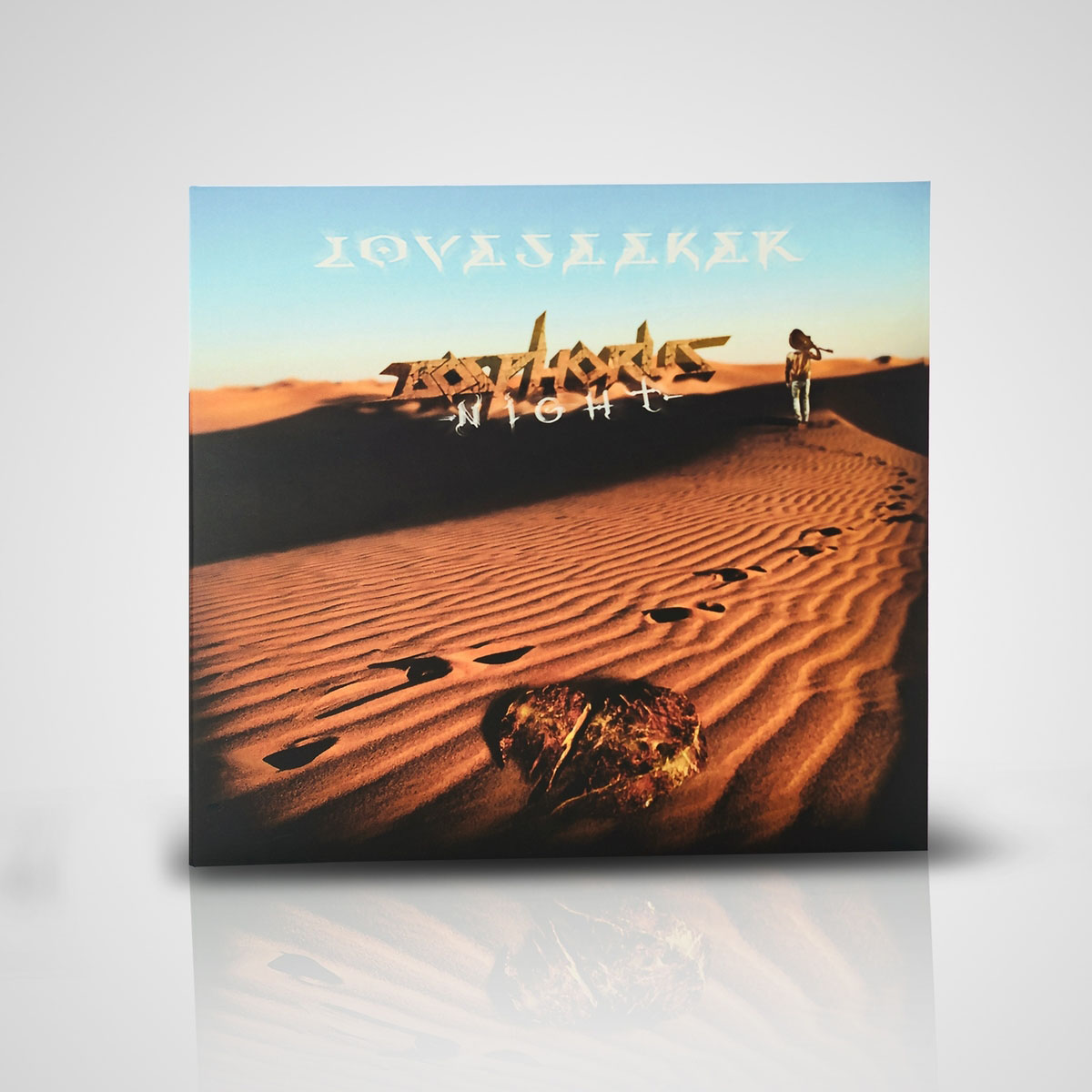 Sold out в первые дни поступления. Дебютный мини-альбом «Loveseeker» владимирской мелодик-роковой группы Bosphorus Night добрался до Японии. Партия была раскуплена за какие-то две недели!