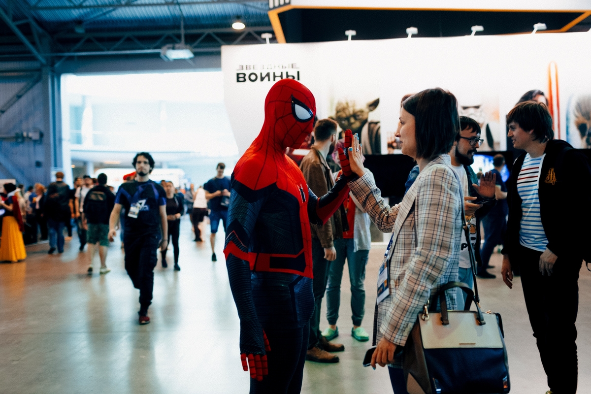 Владимирцы встретились со звездами кино на Comic Con в Санкт-Петербурге. Среди гостей были Иван Реон, Стефан Капичич и Петр Гланц