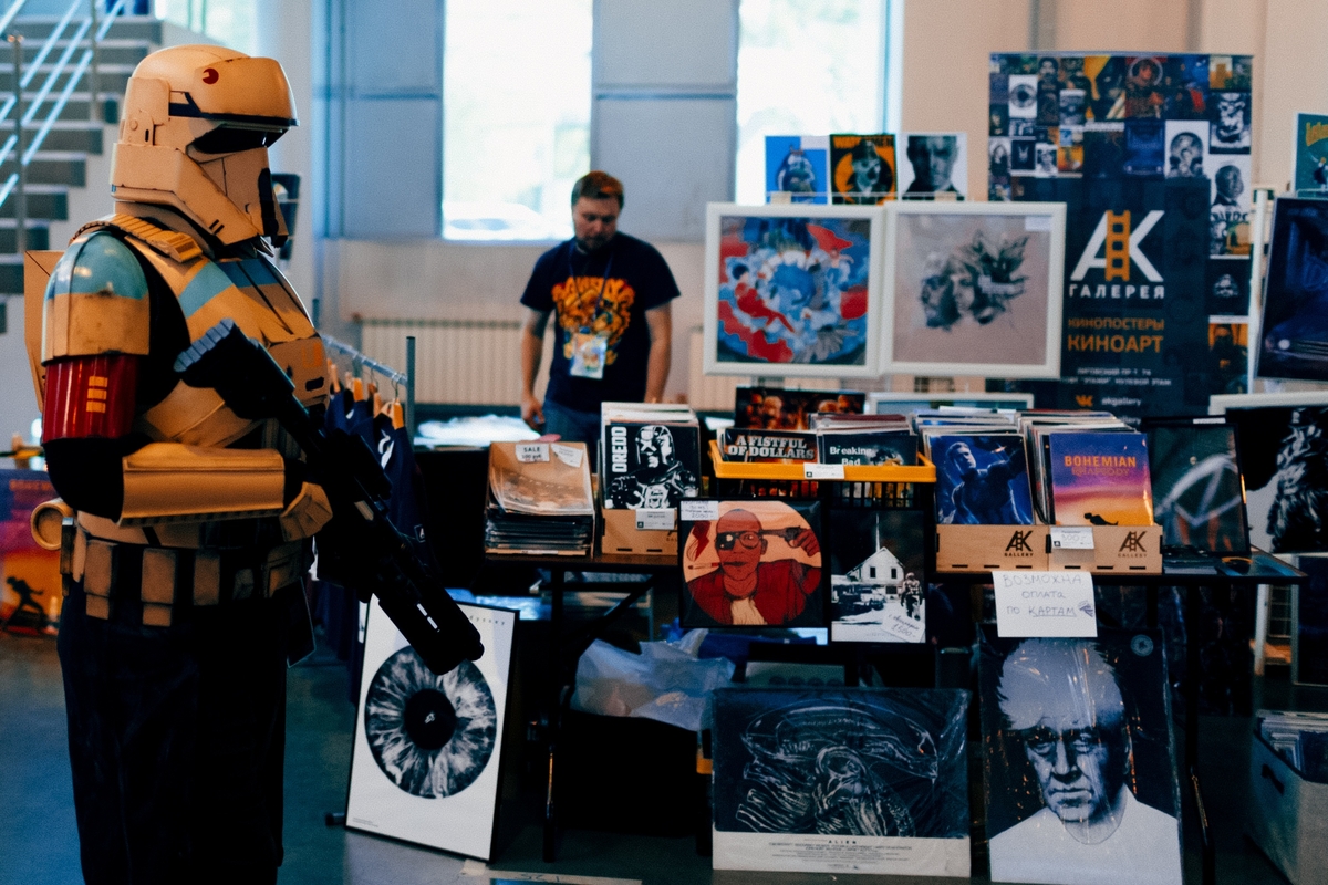 Владимирцы встретились со звездами кино на Comic Con в Санкт-Петербурге. Среди гостей были Иван Реон, Стефан Капичич и Петр Гланц