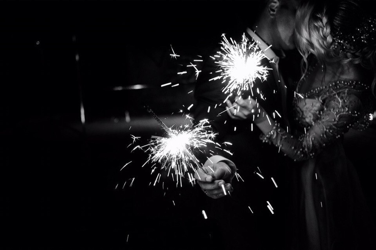 Свадебный портал wedmate.ru организует премию “Свадьба-2019”. За лучшую свадьбу этого года владимирцы могут выиграть 50 000 рублей!