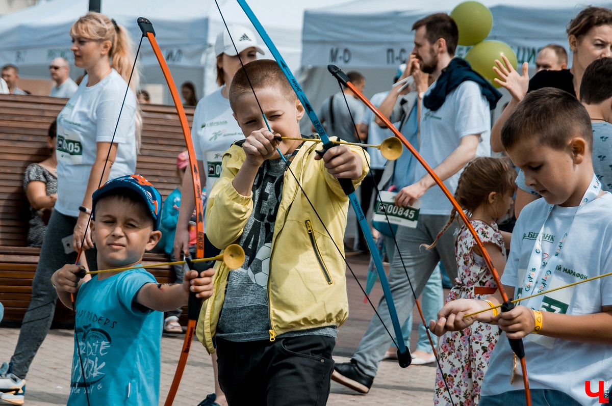 1 июня во Владимире состоялась всероссийская акция “Зеленый Марафон”. На него пришло 1400 участников и несколько тысяч зрителей.