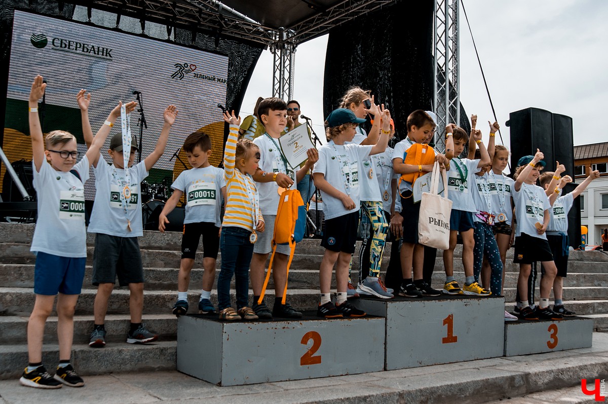 1 июня во Владимире состоялась всероссийская акция “Зеленый Марафон”. На него пришло 1400 участников и несколько тысяч зрителей.