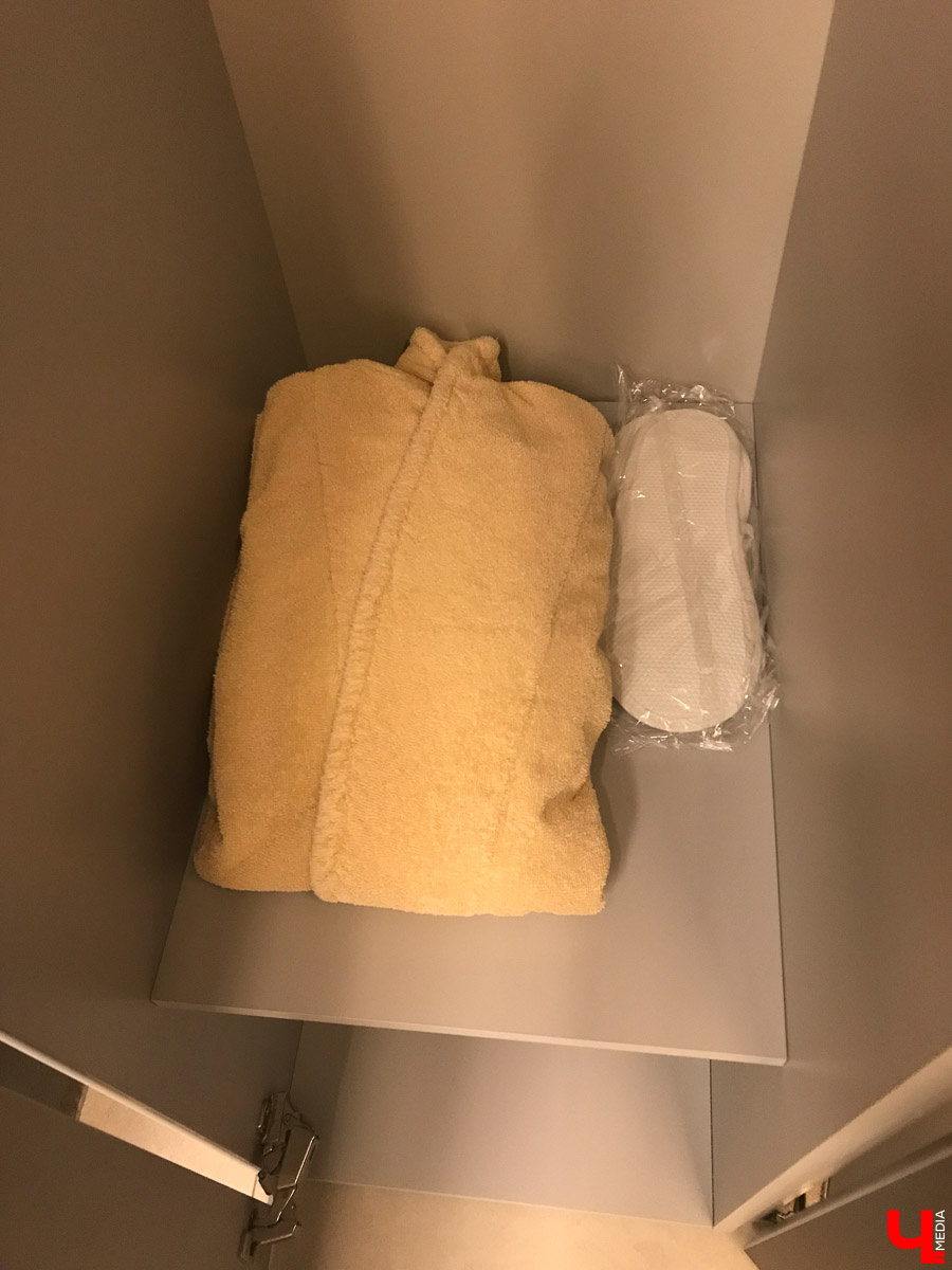 Спа-центр “Доброград” - это целый комплекс с русской парной, финской сауной, душем впечатлений, дорожкой Кнейпа, открытыми бассейнами и другими всевозможными услугами. Мы посетили локацию и готовы вам все о ней рассказать.