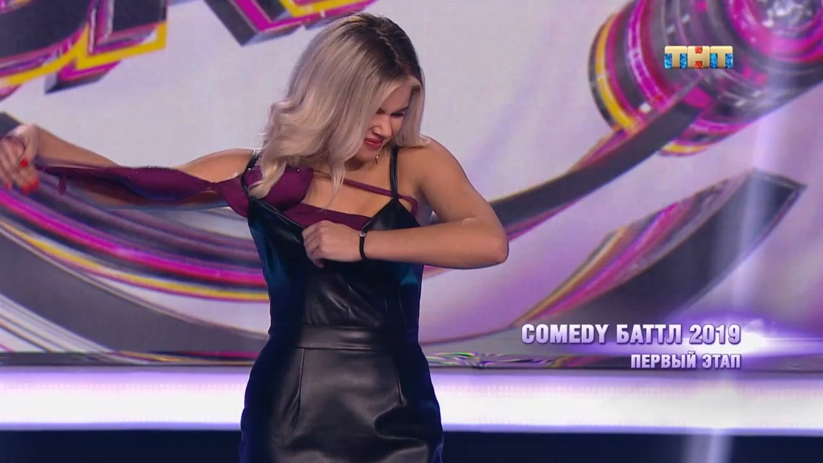 Участница “Comedy Баттла” Софья Лобанова рассказала, как добиться успеха и получить контракт в проекте «Comedy Woman»