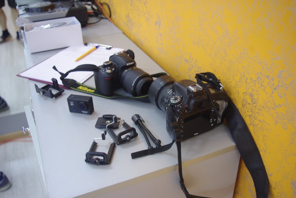 Виктор Байков простоял в планке 1 час 5 минут и 5 секунд, чем побил мировой рекорд по стойке в планке среди детей.