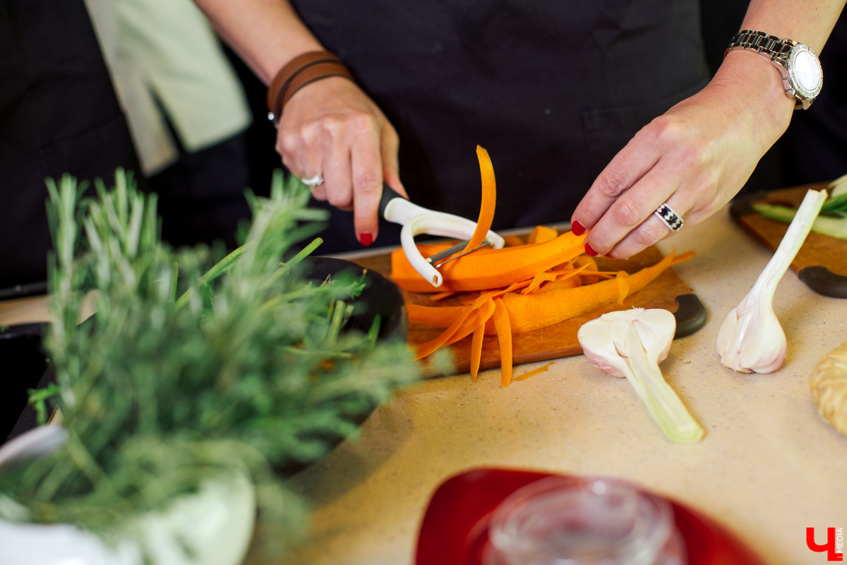 Команда GEN87 раскрыла мастер-шефу Roulet Дмитрию Орловскому формулу похудения и оздоровления с помощью конопляного масла.