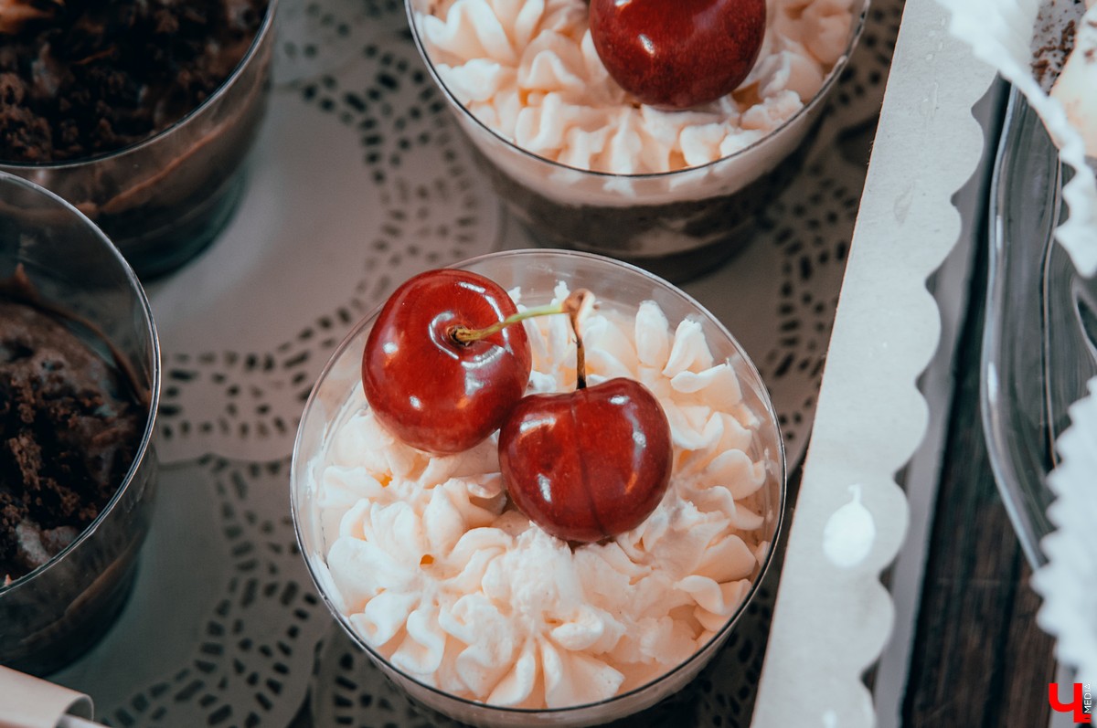 Во Владимире прошел музыкальный фестиваль KIMATIKA. Главным гостем шоу стал француз Кристиан Джиоти. Он продемонстрировал баланс тела и выступил со стеклянными шарами.