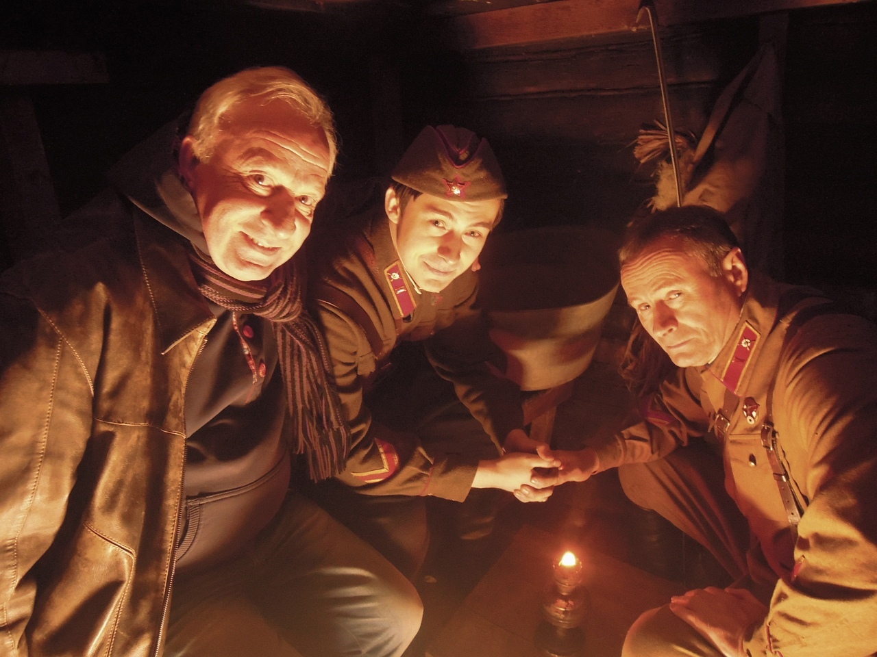 Режиссер Игорь Мельников готовится к съемкам исторического фильма. Главный вопрос - поиск финансирования