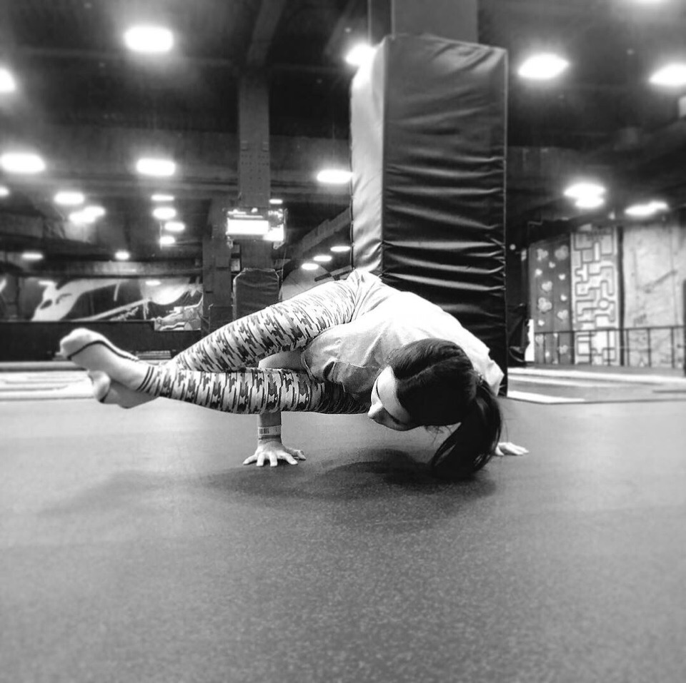 Мы продолжаем знакомить вас с участницами конкурса “Ключ на спорт”. Вторая претендентка на звание “Девушка июня” - красавица Татьяна Пошаталова.