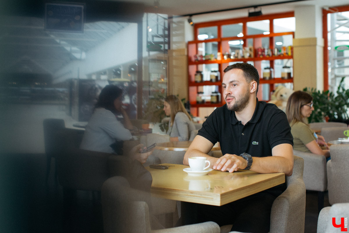 Владимирский бизнесмен Алексей Осипов к 29 годам заработал свой первый миллион. Мы пообщались с ним. Узнали, в чем секрет успеха и как начать свое дело, не боясь прогореть.