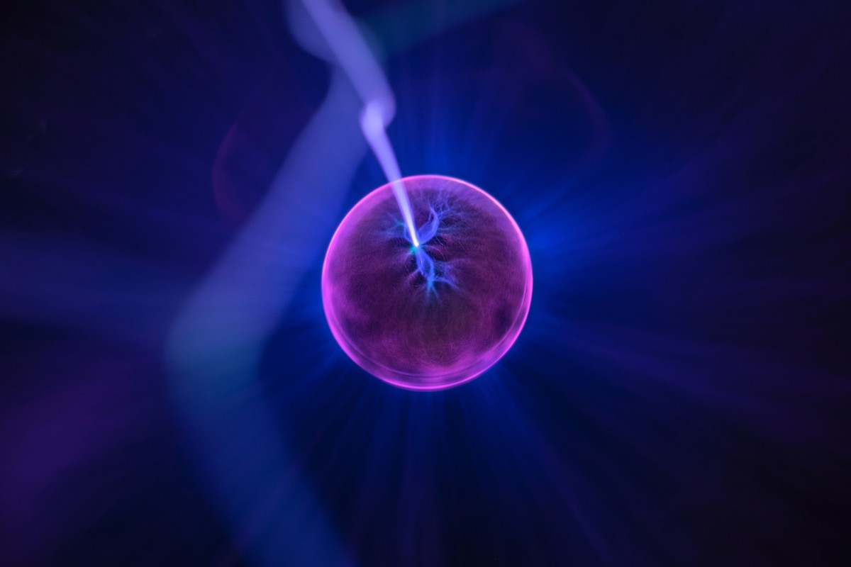 В День уфолога мы попросили исследователя аномальных явлений Дмитрия Савву рассказать несколько историй об НЛО. Он поделился сообщениями от очевидцев