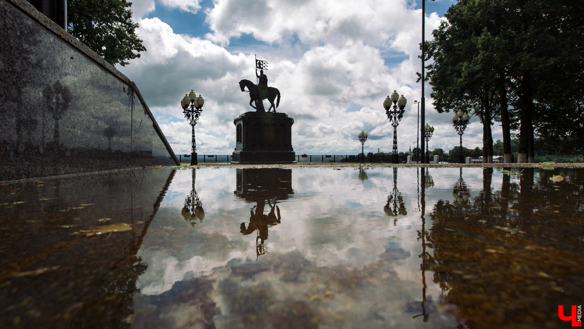 Энтузиаст Валерий Никонов предлагает установить памятник городу Владимир. Знаток истории поясняет, почему его идею необходимо воплотить.
