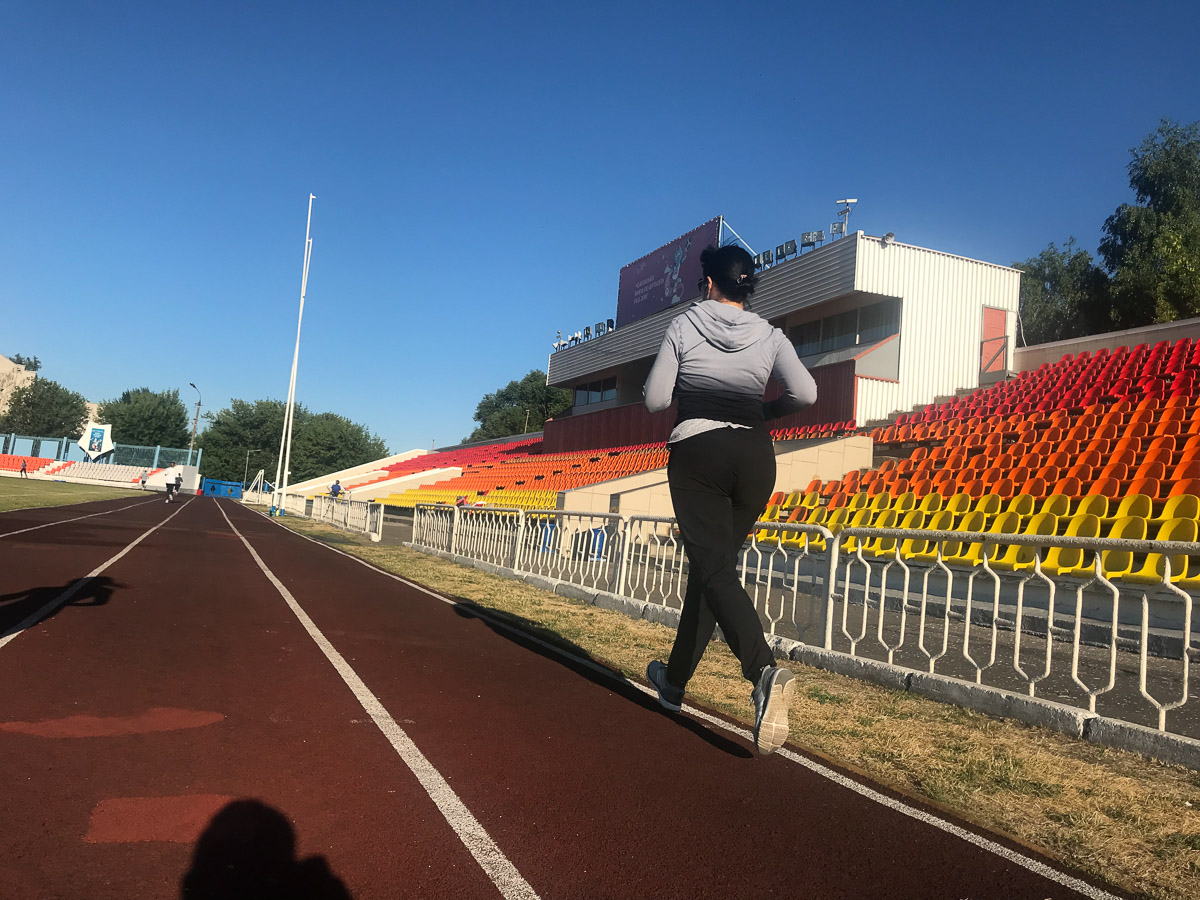 В фитнес-клубе “Атмосфера” стартует второй поток проекта “Убийцы лени”. Участники целый месяц будут соревноваться в игровой форме.