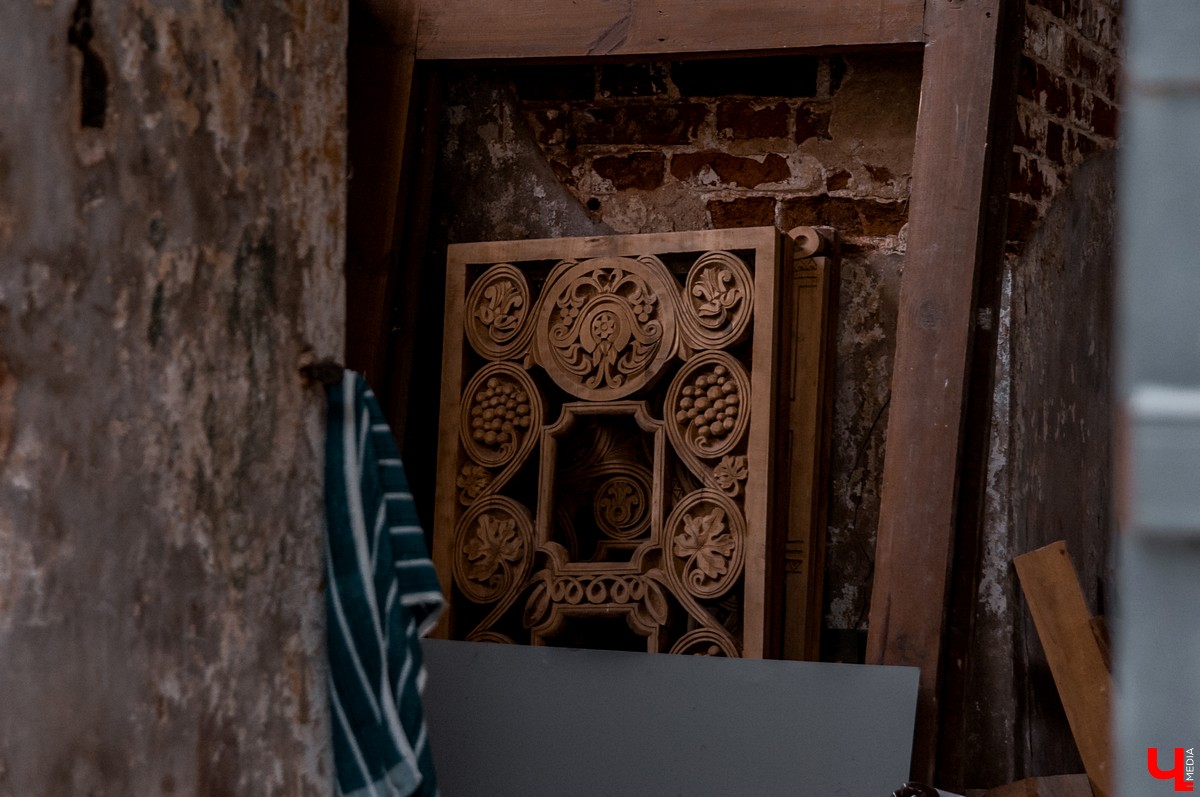 Экскурсия по имению Безобразовых в селе Патакино. Фотографии руин и сохранившихся построек