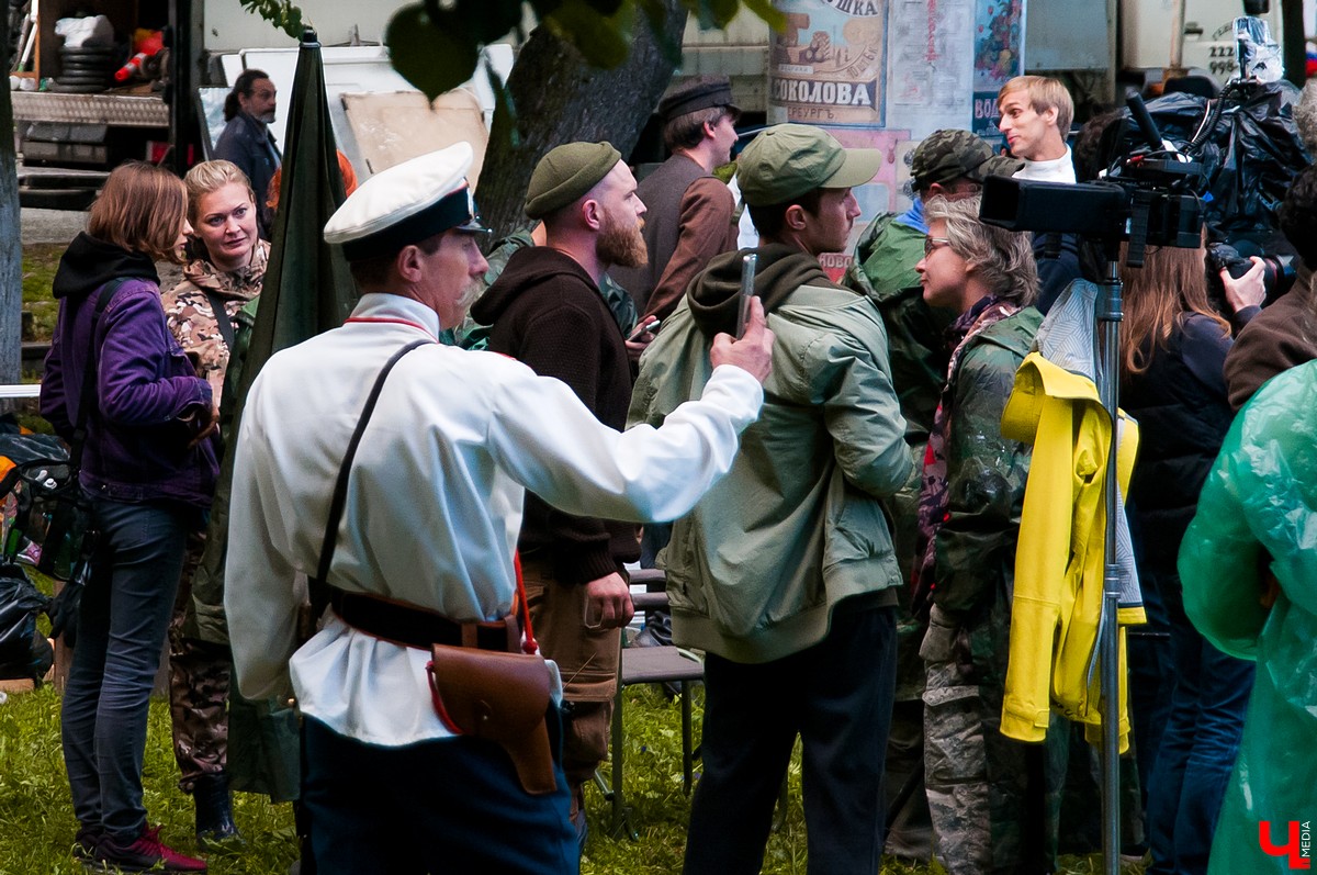 В Суздале прошли съемки сериала “Угрюм-река”. В город приехали известные актеры - Александр Балуев и Александр Горбатов. Сериал снимают для Первого канала.