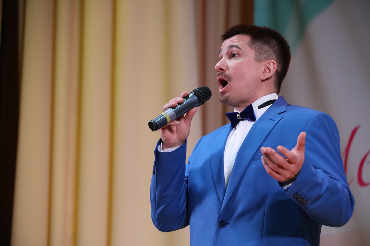 Владимирский певец Евгений Кочергин проходил кастинг на роль в мюзикле “Солдат любви” группы A'Studio. Вокалист рассказал и о других пробах в различные проекты