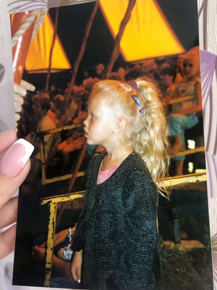 Ковровчанка Елизавета Барышева приняла участие в конкурсе “Краса России”. О том, почему ей не удалось попасть даже в топ-25, в чьем клипе она хотела сняться, почему не стала “Miss Maxim” и что за слухи ходят за ее спиной, она рассказала нашему изданию.