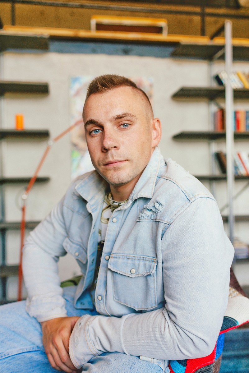 На днях владимирский бизнесмен Алексей Караулов познакомился с миллиардером Андреем Ковалёвым и даже провел с ним целый день. В формате своей рубрики на Ютубе, конечно, ведь наш земляк еще и бизнес-блогер.